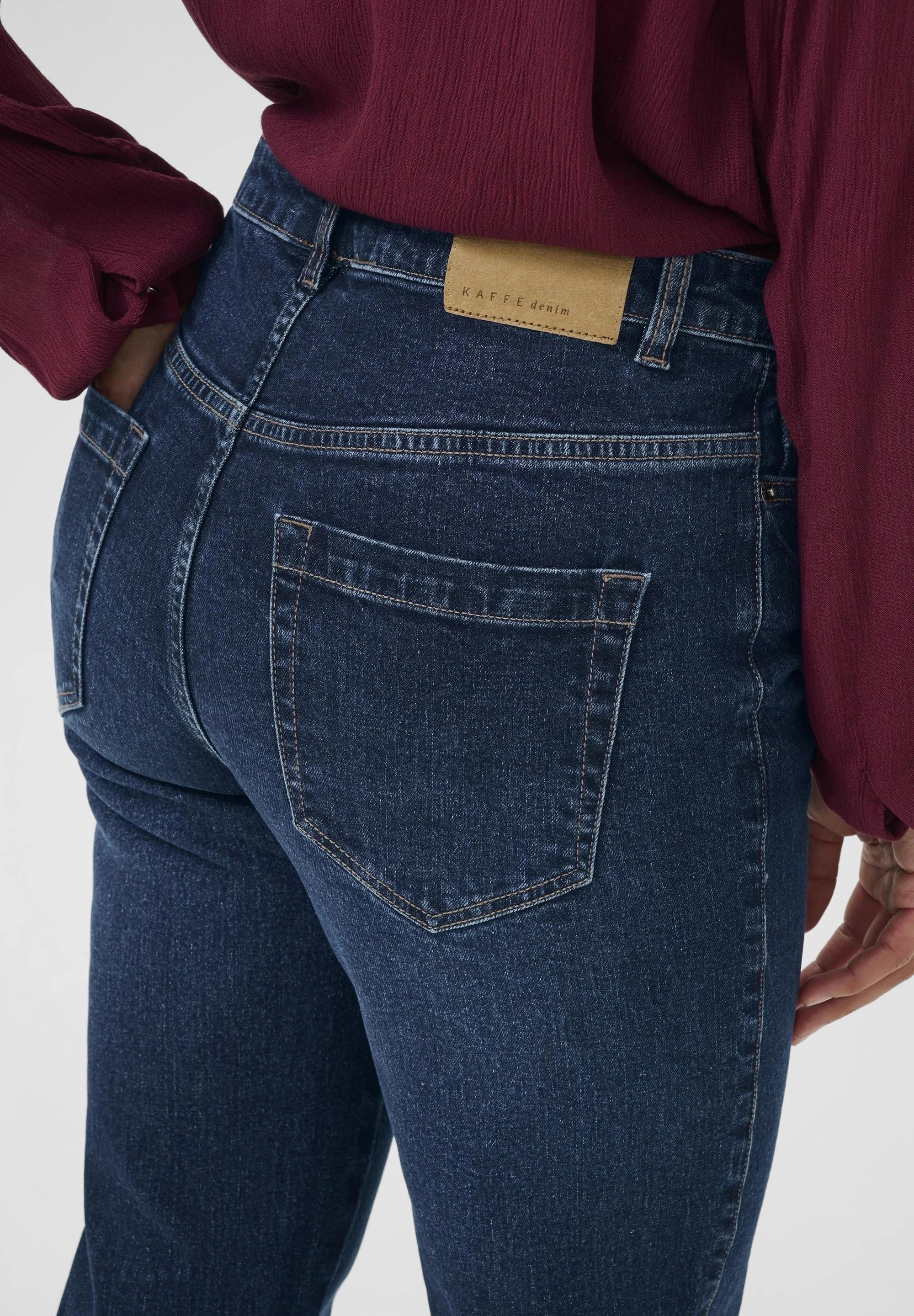Kaffe KAmaris Reg Fit Dark Blue Straight Leg High Waist Jeans – 5-Pocket Classic Fit | Damen
