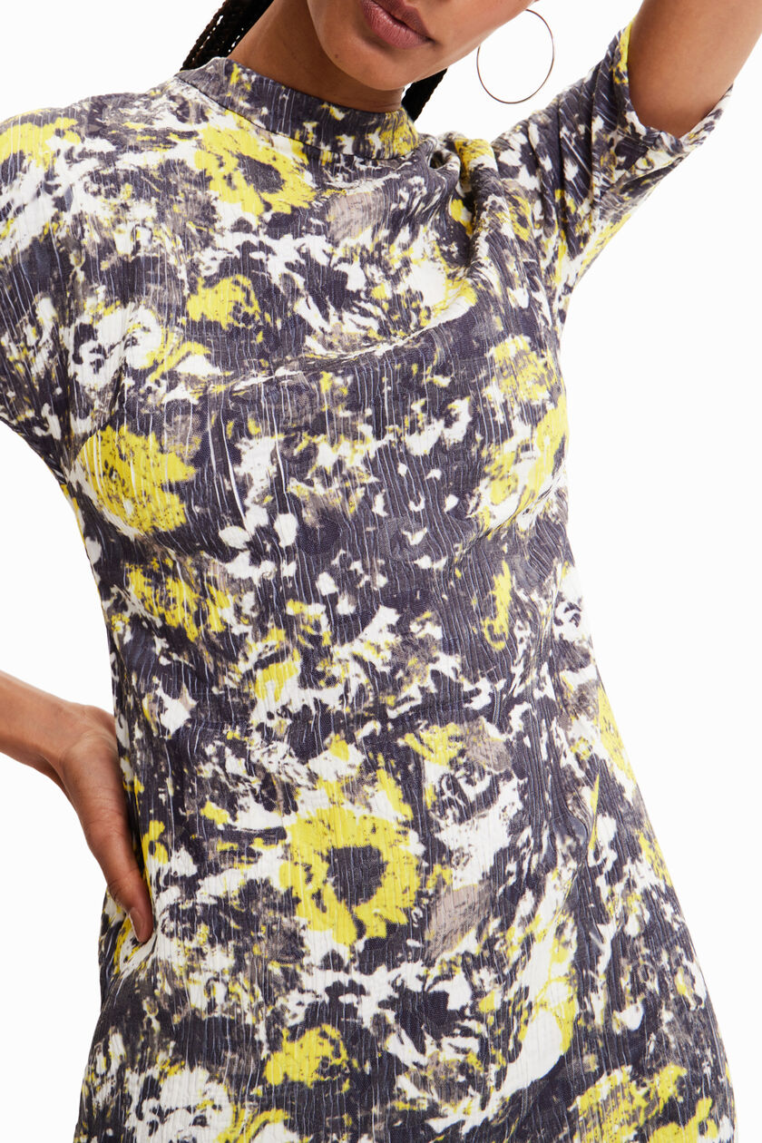Desigual Geripptes Mock-Neck-Minikleid mit Sonnenblumenmuster – Schwarz Mehrfarbig