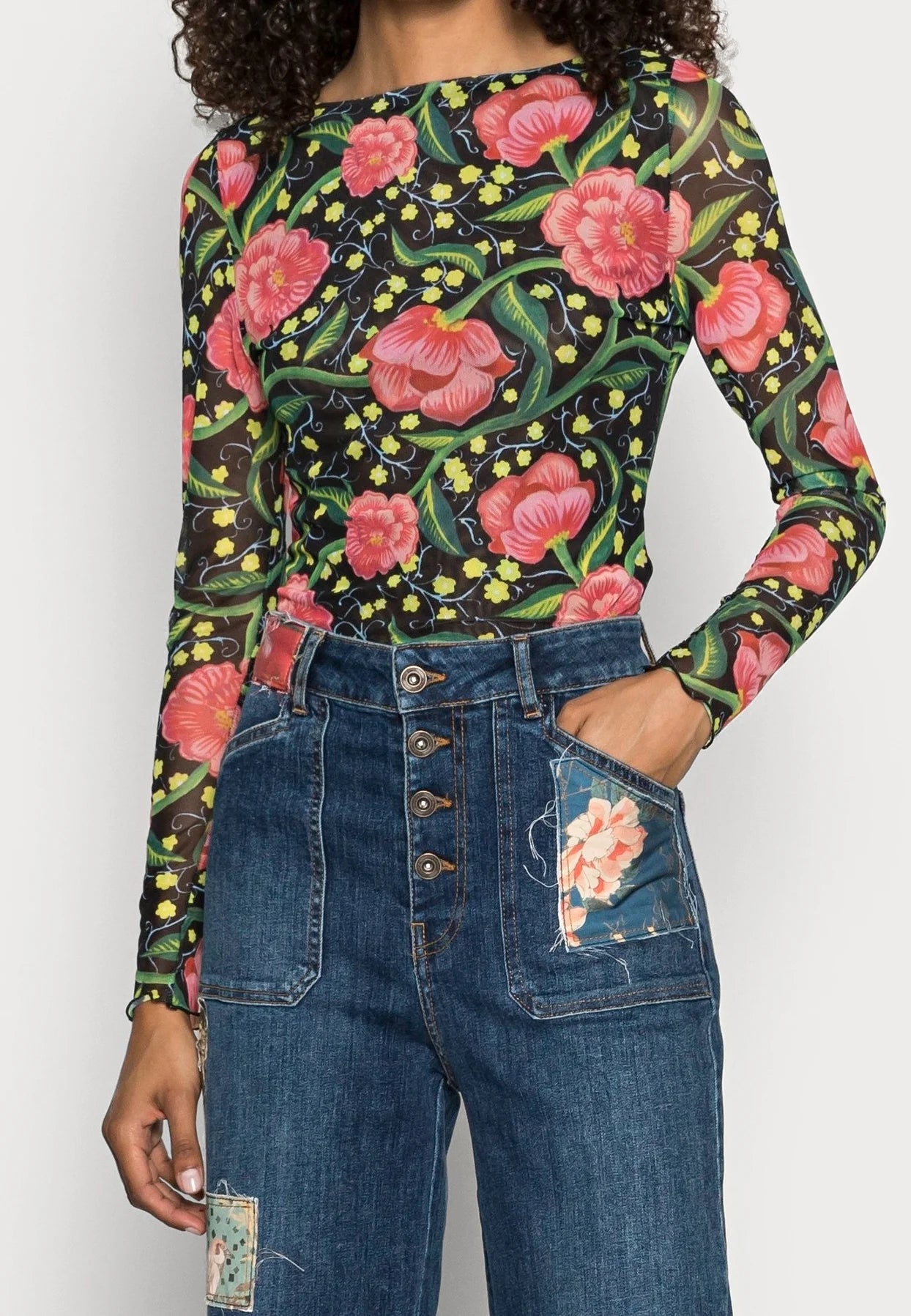 Desigual Body mit Blumenprint – Schwarz mit rosa Blüten