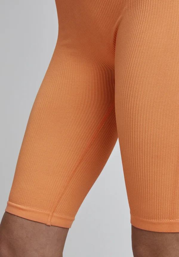 JC Sahana Nahtlose gerippte Radlerhose – Muskmelon