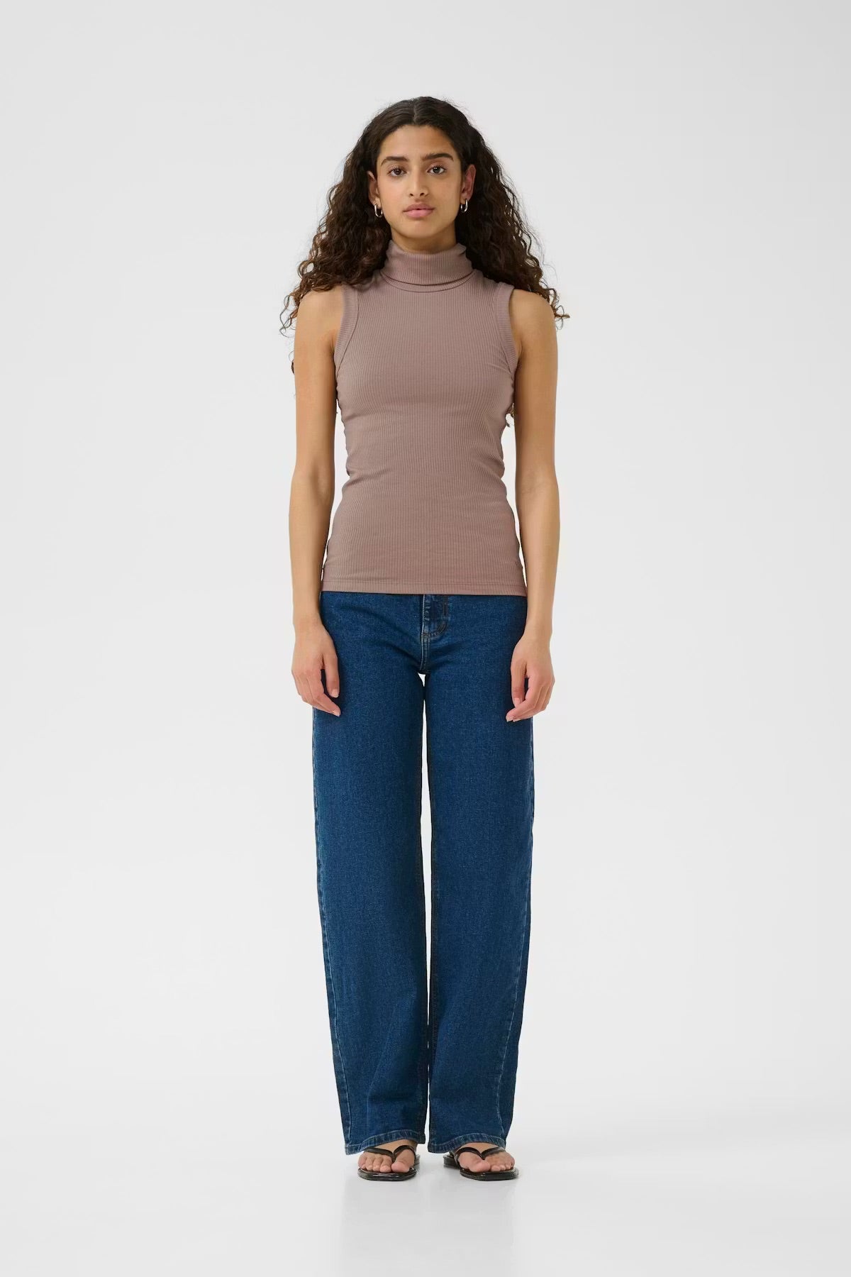 InWear DagnaIW Rippstrick-Rollkragentop – Ärmelloses Stricktop