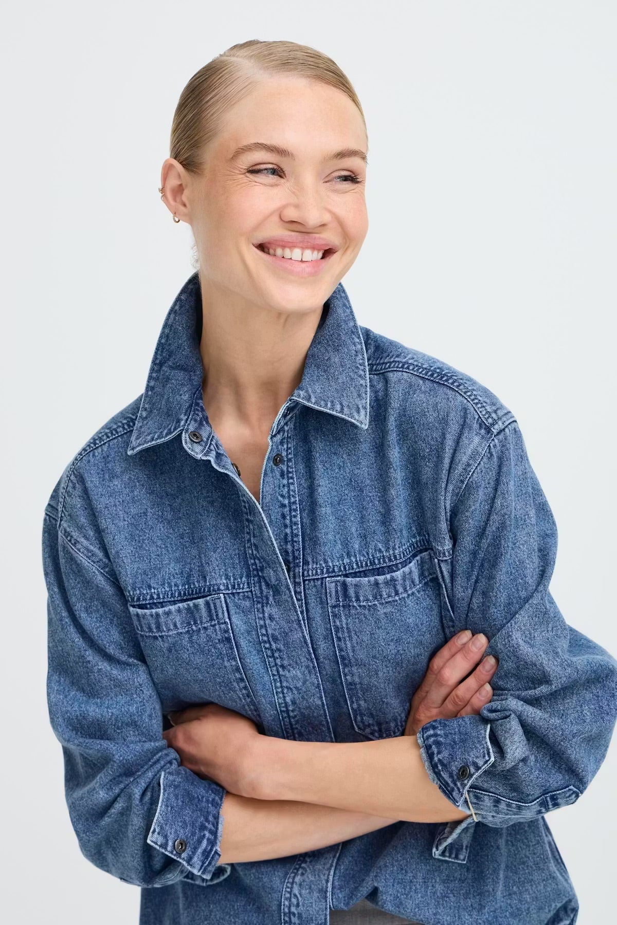 b.young Bykapuca Oversize-Jeanshemd – Mittelblau