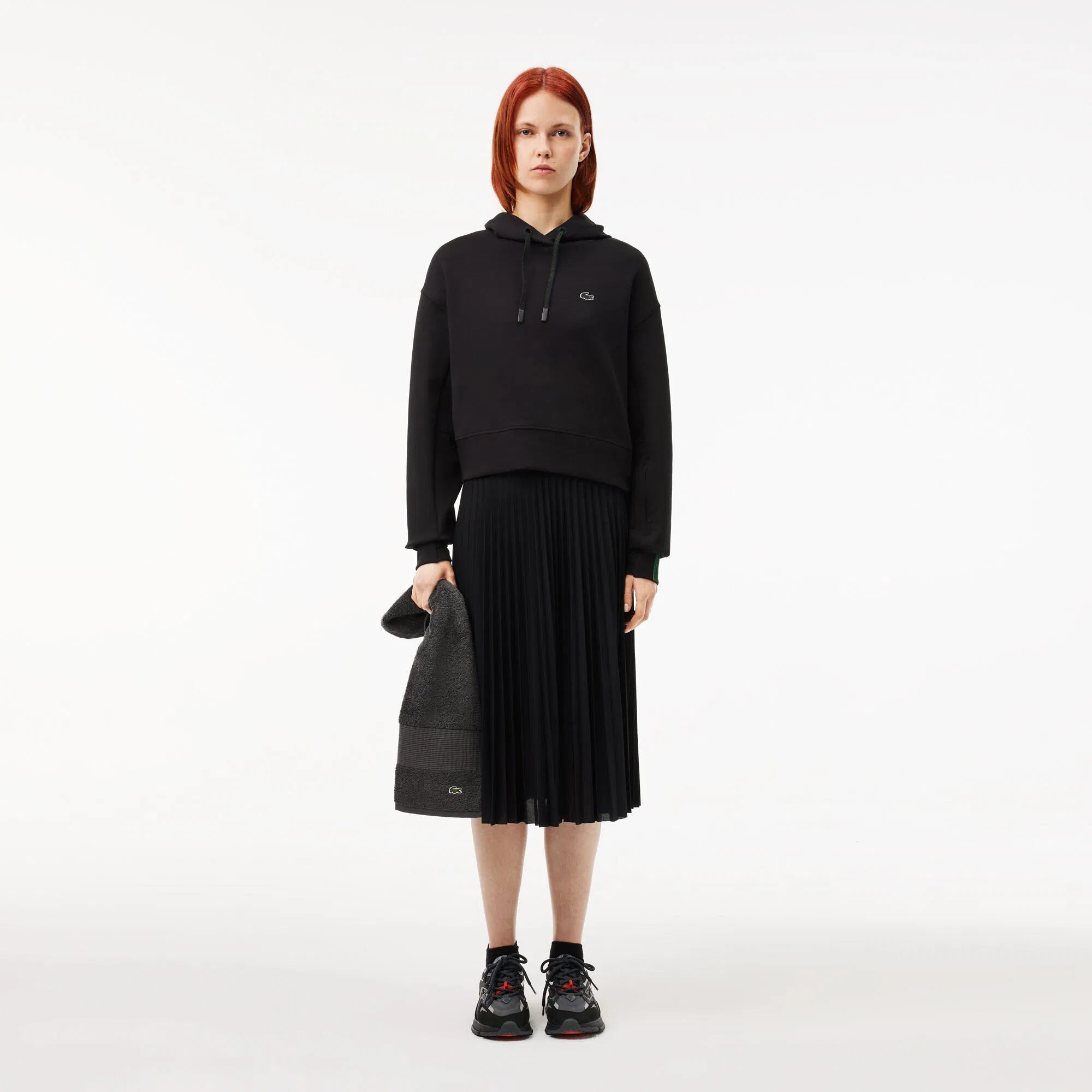 Lacoste ist noch nicht fertig, lange Zeit nicht verfügbar