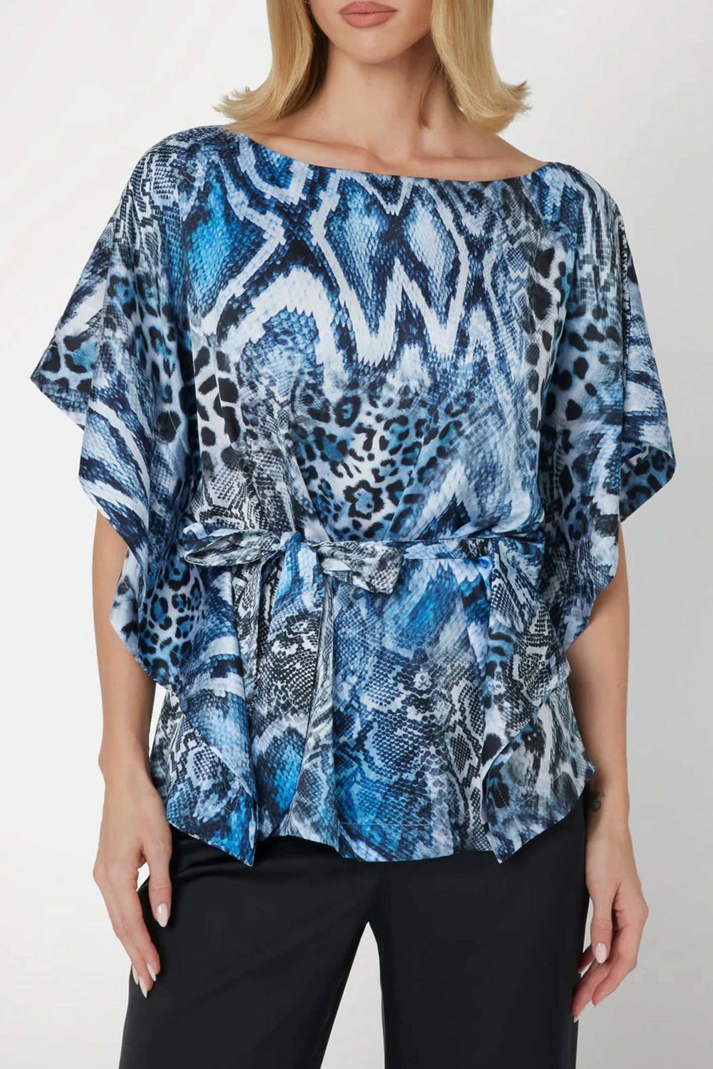 Marciano by GUESS Josette Kimono – Midnight Snake