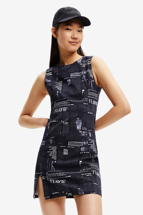 Desigual Flow Manifesto Print Mini-Kleid – Schwarz