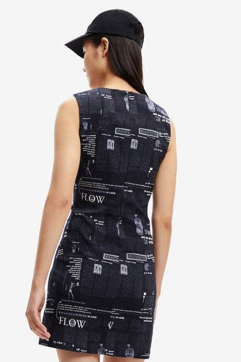 Desigual Flow Manifesto Print Mini-Kleid – Schwarz