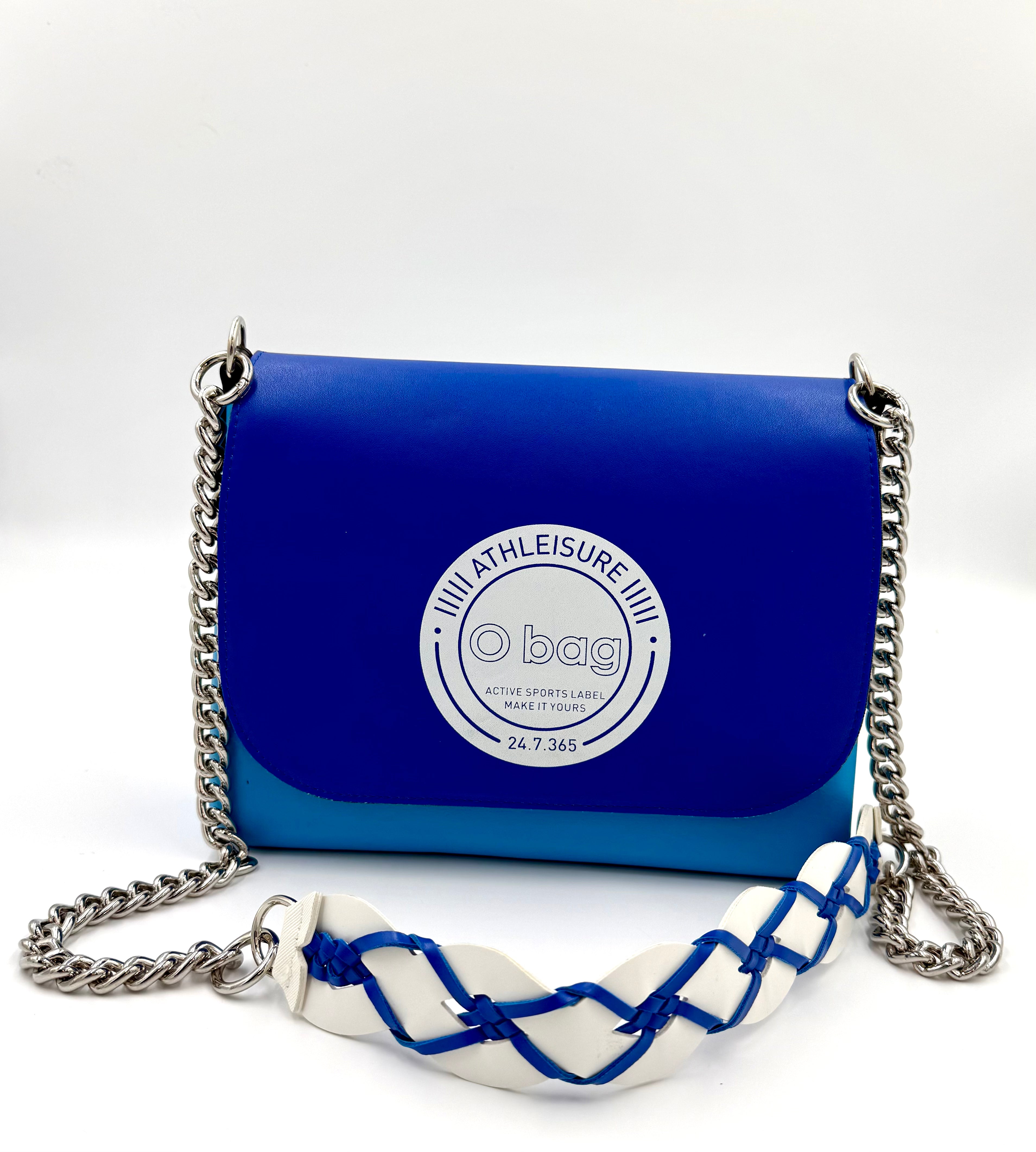 O bag Athleisure Mini Schultertasche mit Kettenriemen – blau/türkis, mit geflochtenem Zierband