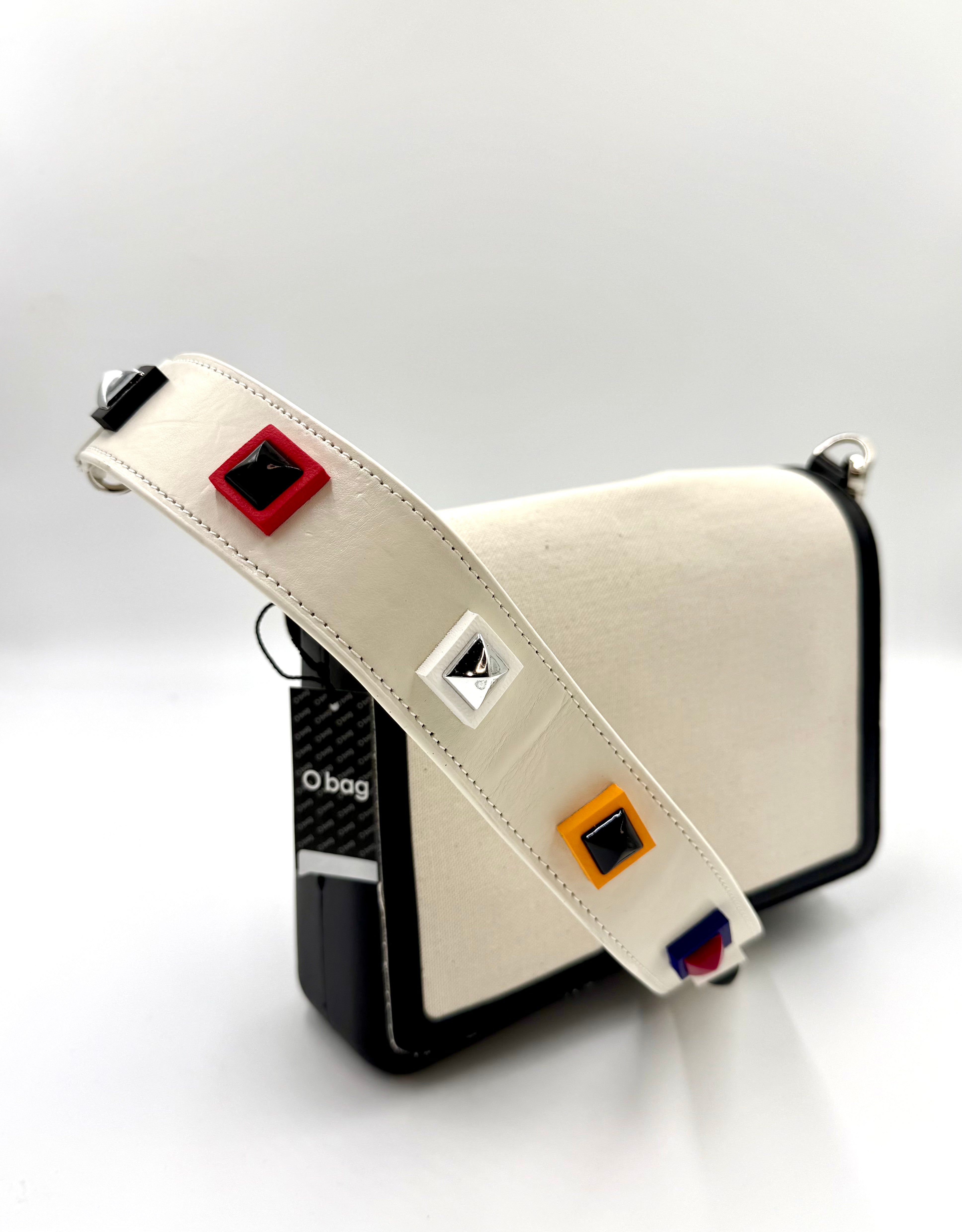 O bag Pocket Tasche – kompakte Crossbody-Tasche