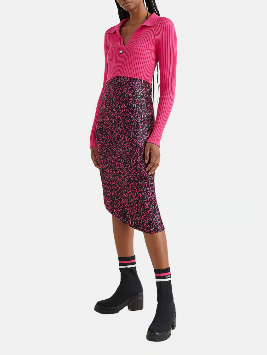 Tommy Jeans rosafarbener Kurzpullover mit Kragen