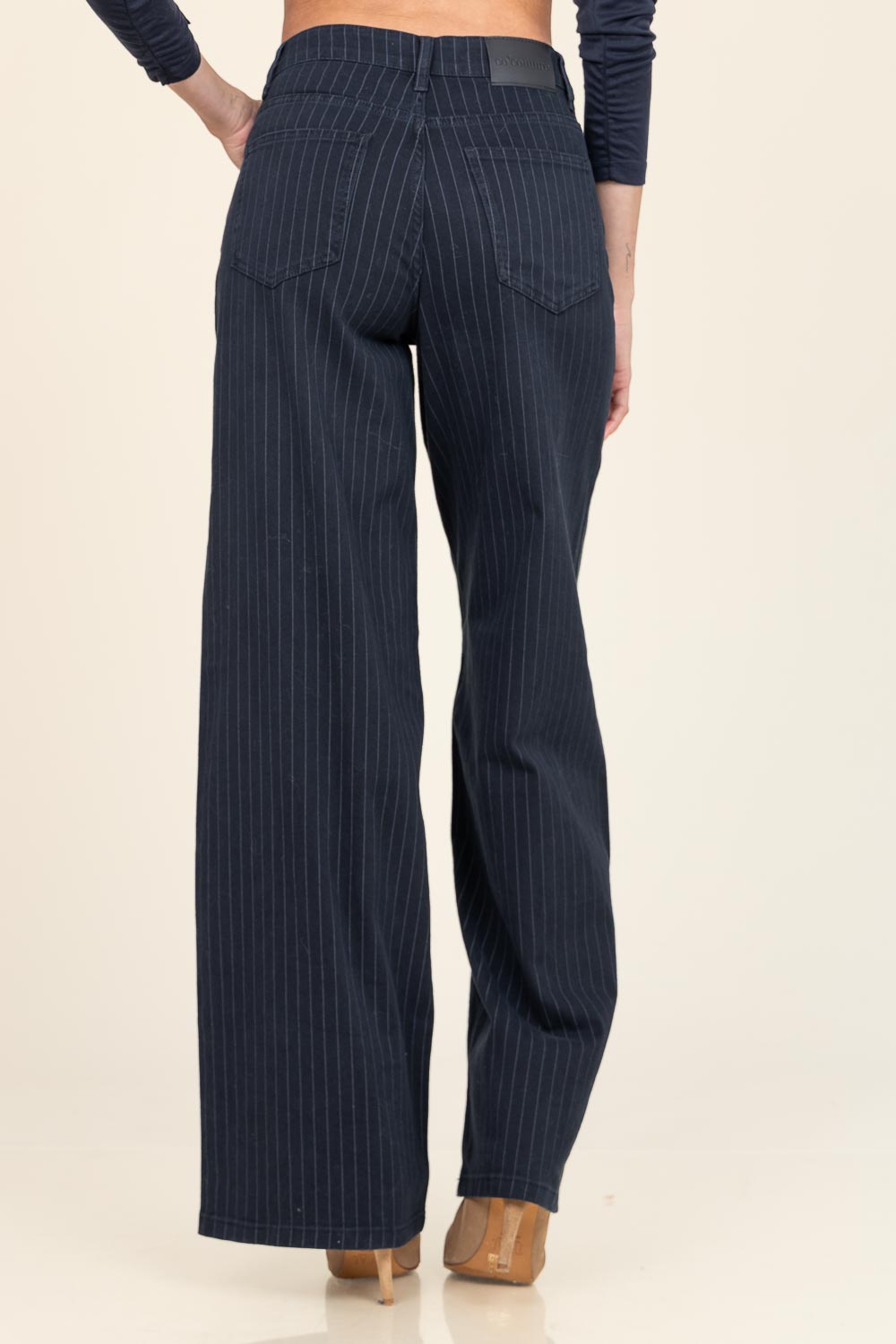 Co'couture Pin Wide-Leg-Jeans mit Nadelstreifen – Schwarz