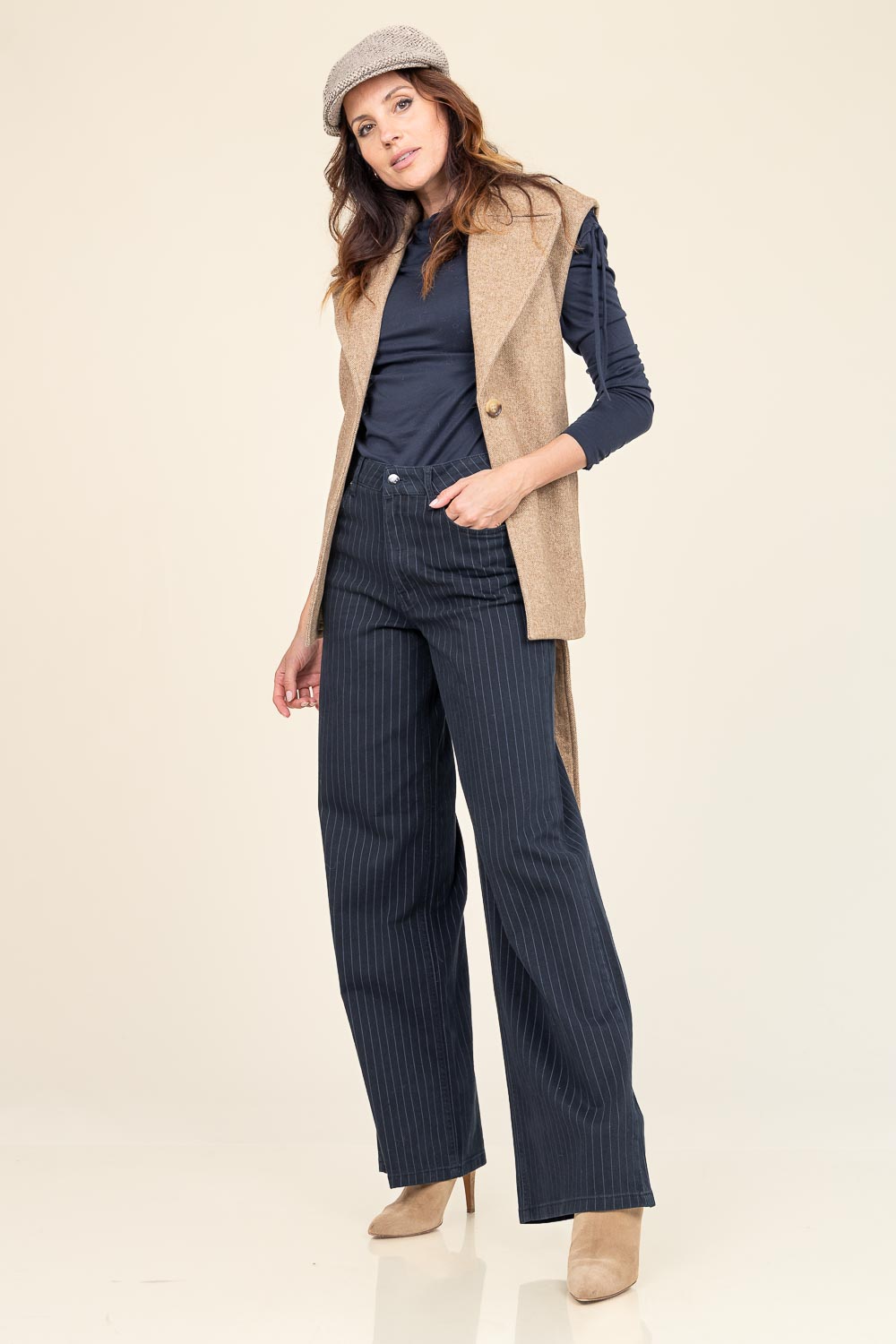 Co'couture Pin Wide-Leg-Jeans mit Nadelstreifen – Schwarz
