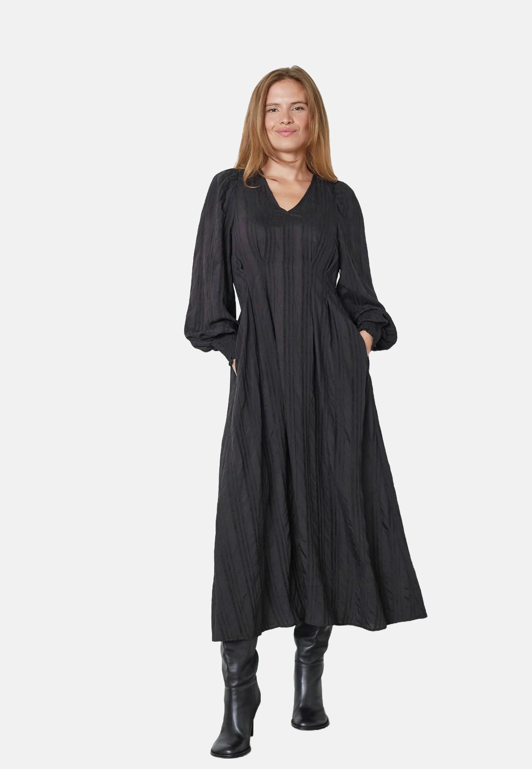 Co'couture Kesi CC drapiertes Midikleid – Schwarz