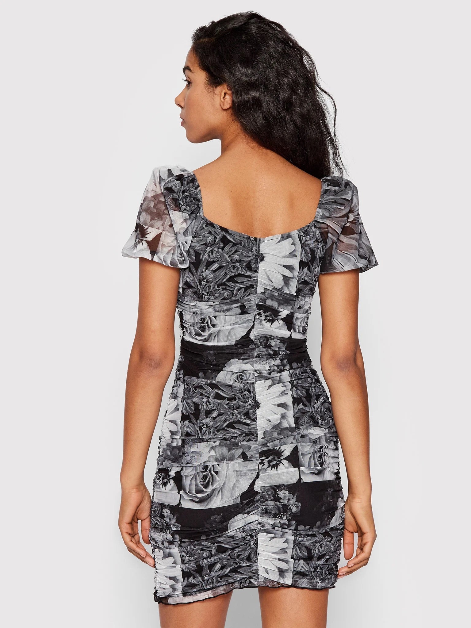 Desigual Marsella gerafftes Mini-Mesh-Kleid – Grau