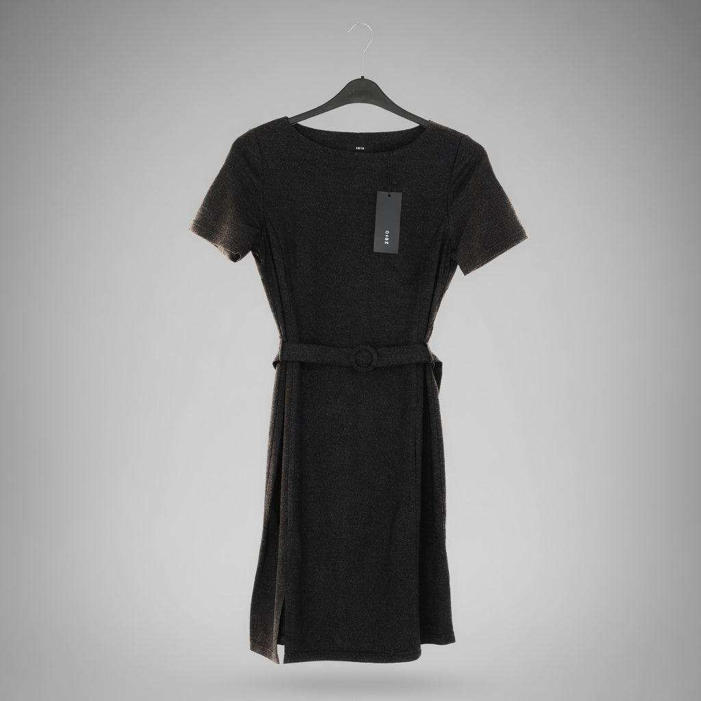 Zero Gürtel-Midikleid – Schwarz