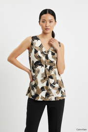 Calvin Klein absztrakt mintás top modellen