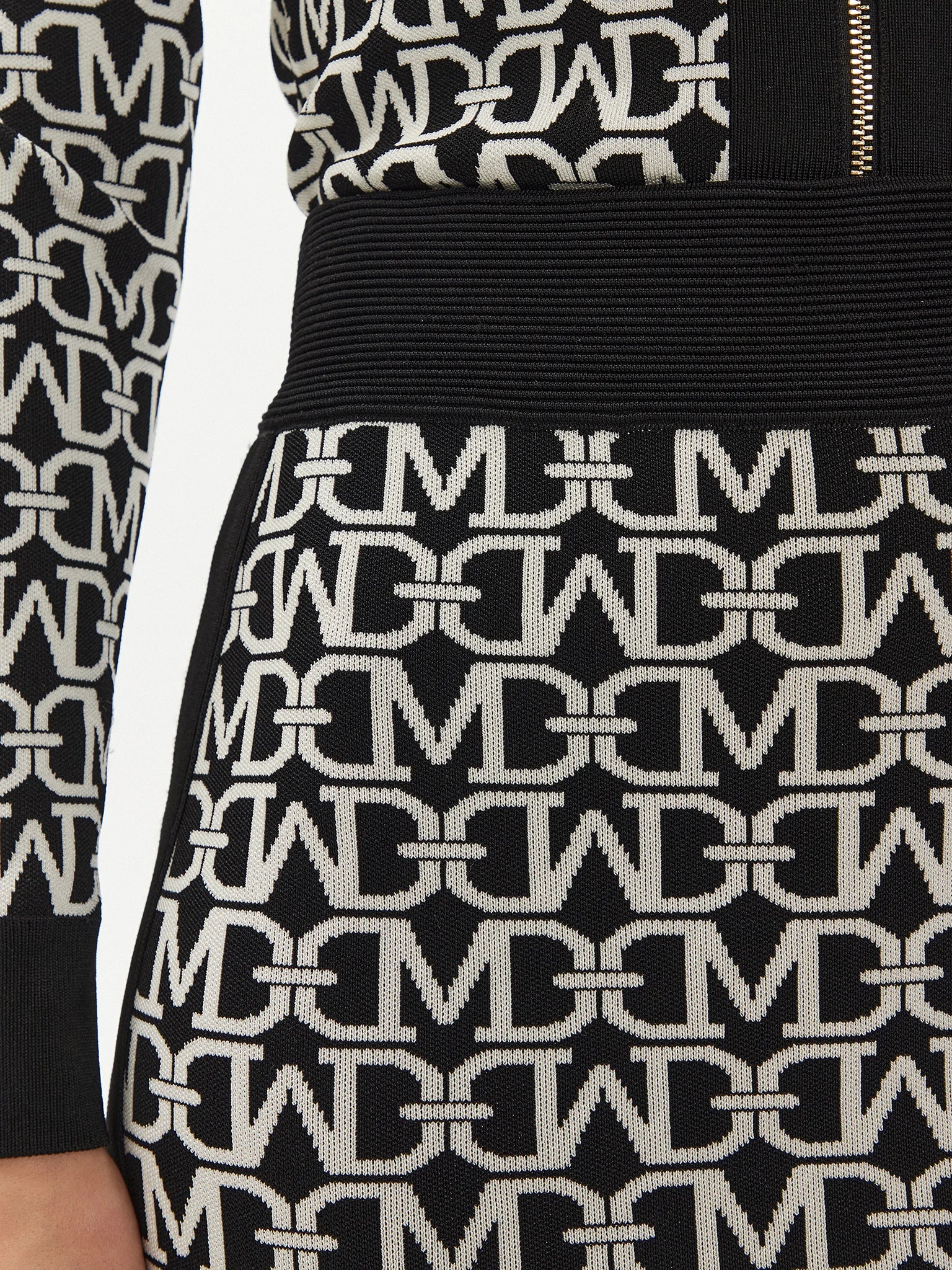 Marciano by GUESS schwarzer Bleistiftrock – Slim Fit